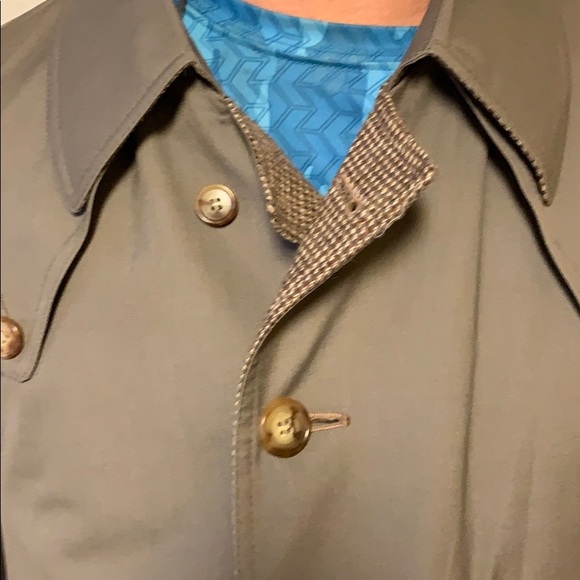 Never Worn Christian Dior Water Res. Belted Trench - Picture 2 of 8